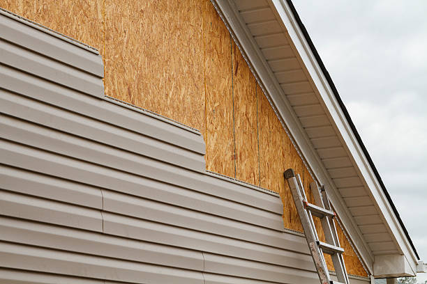 24/7 Emergency Storm Damage Siding Repair experts in Rogers, MN